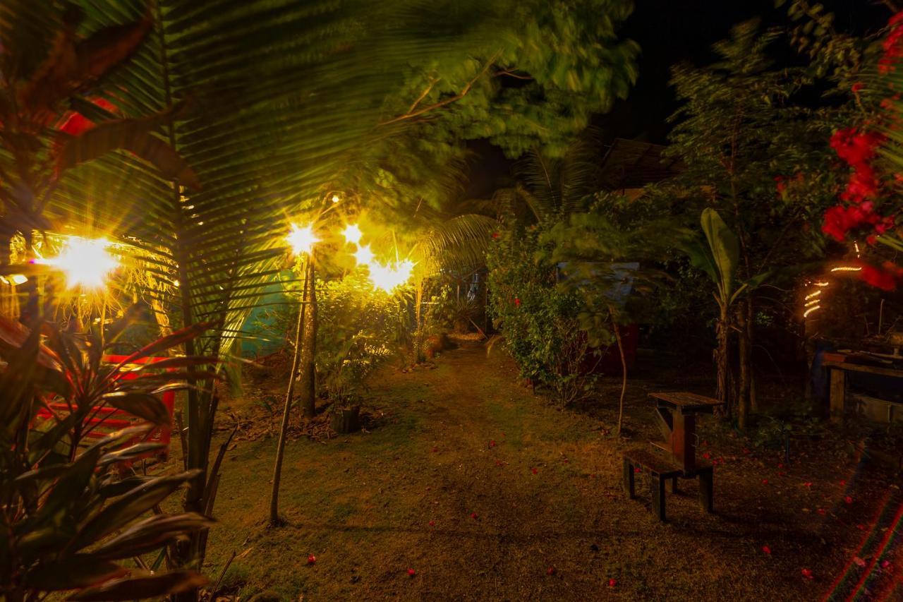 The Spot Hostel Esterillos Exterior foto